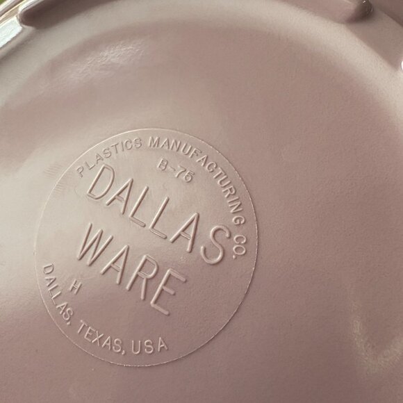 Vintage Dallas Ware Melmac Bowls: Dusty Rose Pink, Set of 4 - Picture 6 of 7